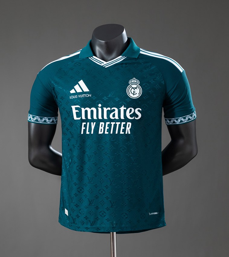 Real Madrid 25/26 Special Teal — Player Version
