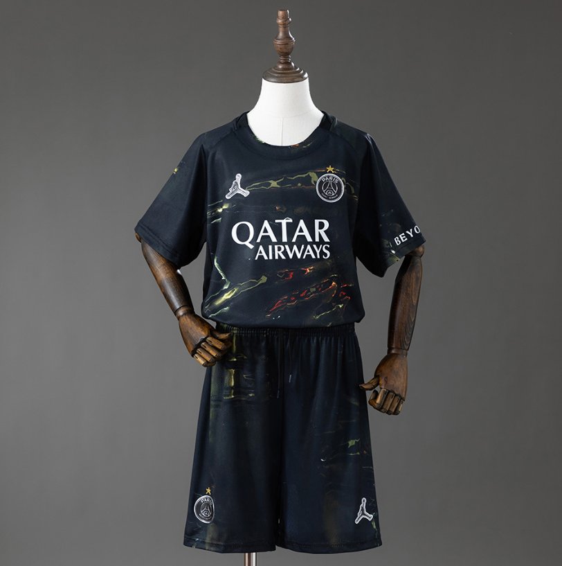 Paris Saint-Germain 2024/25 Fourth Black - Kids Kit