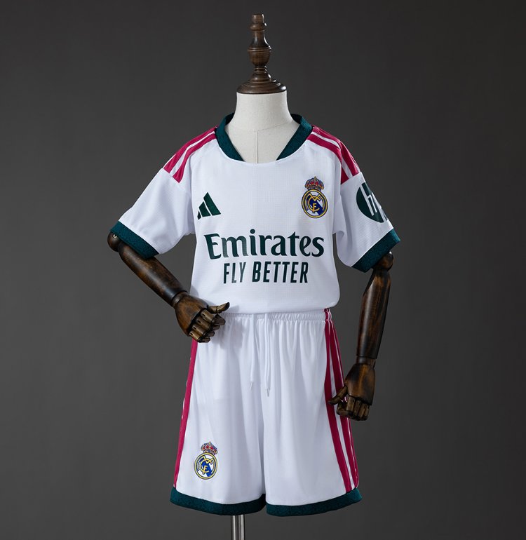 Real Madrid 2025/26 Third White/Teal - Kids Kit