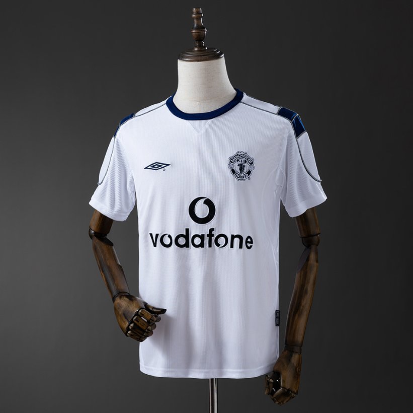 Manchester United 2000/01 Away — Player Version
