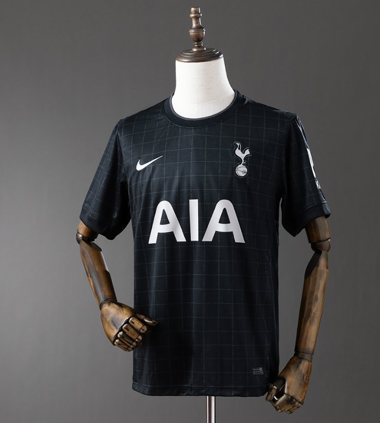 Tottenham Hotspur Retro Away — AIA Era — Player Version