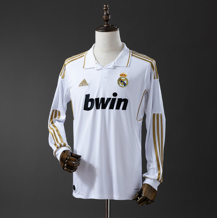 Real Madrid Retro Home — bwin Era — Player Version