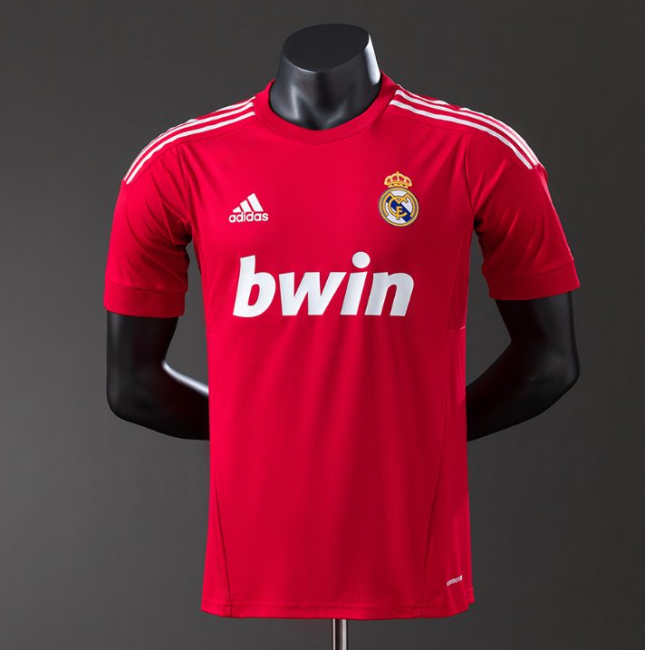 Real Madrid 2011/12 Away — Player Version