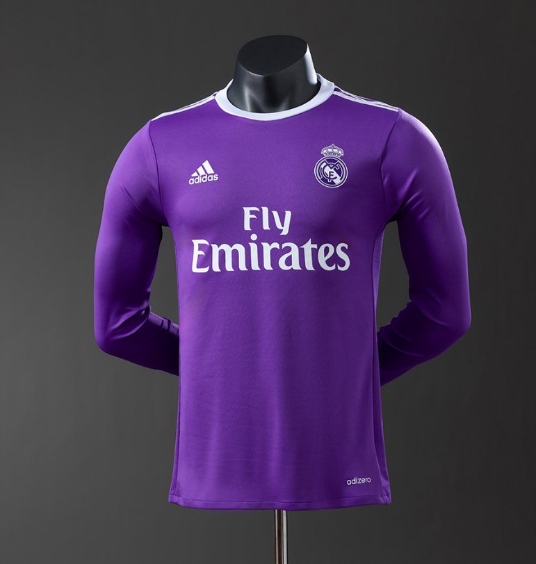 Real Madrid 2016/17 Away — Player Version