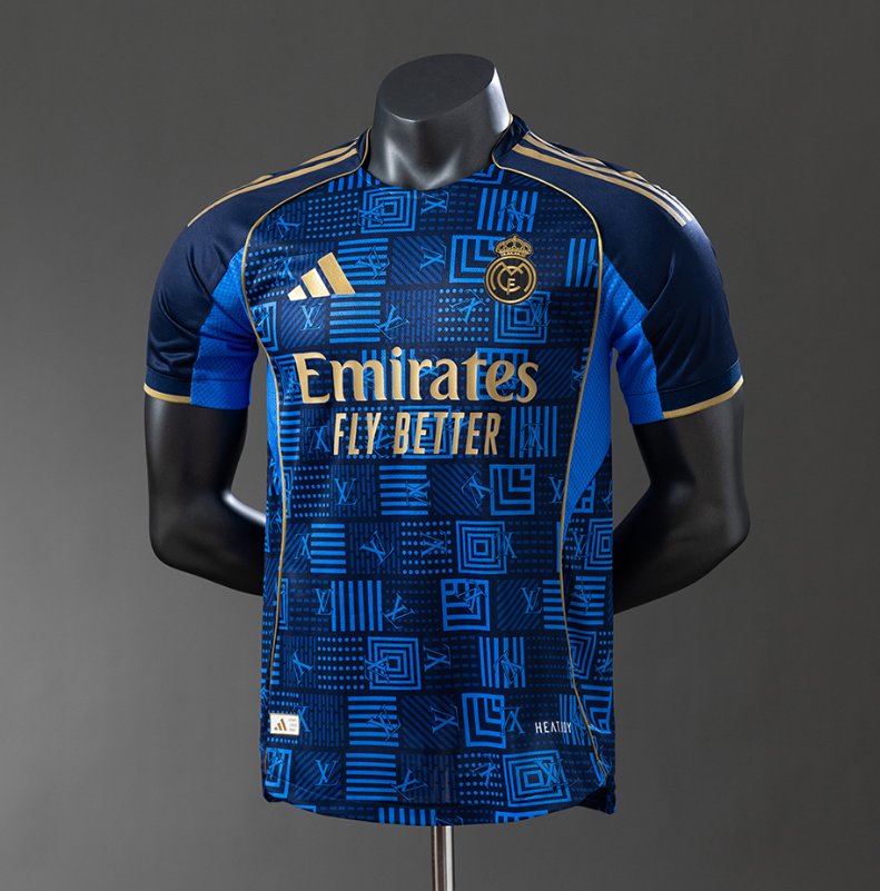 Real Madrid Retro Special — adidas Era — Player Version