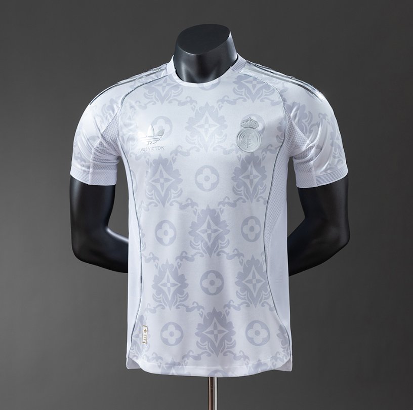 Real Madrid Retro Special — adidas Era — Player Version